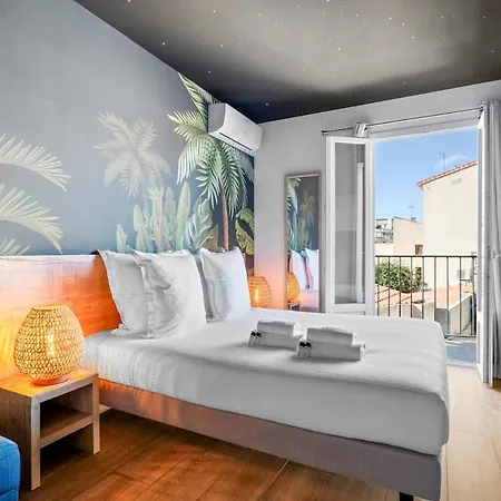 아파트 Beautiful Modern And Design Accommodation, Old *