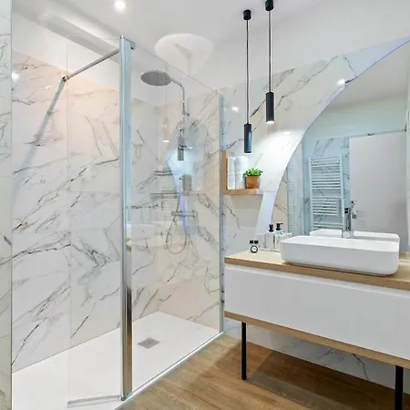 Beautiful Modern And Design Accommodation, Old 앙티브